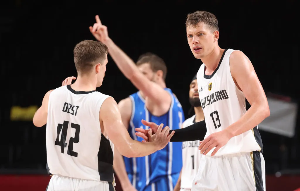 Highlights: Boomers beat USA - Ingles heats up early, Mills takes over the  4th